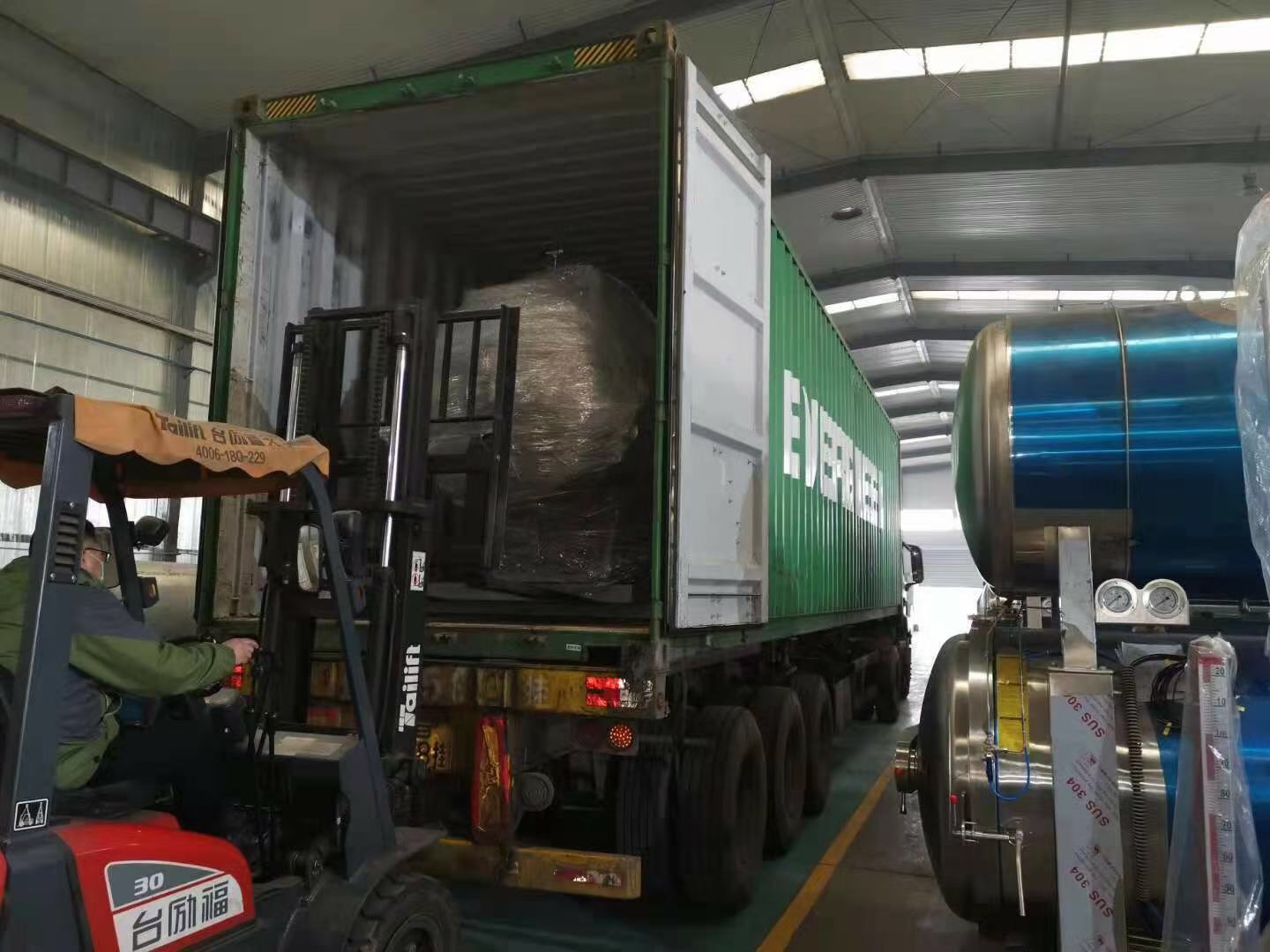 印度尼西亚客户发货现场